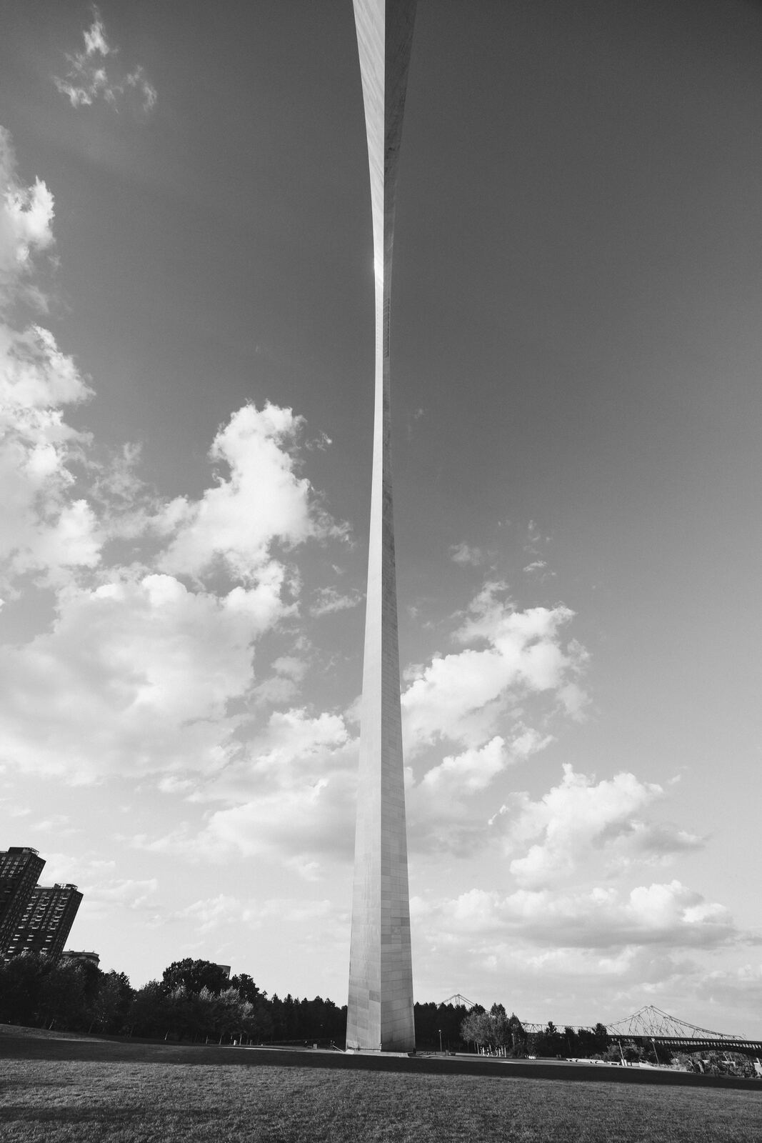 Black-and-white arch leg, looking up