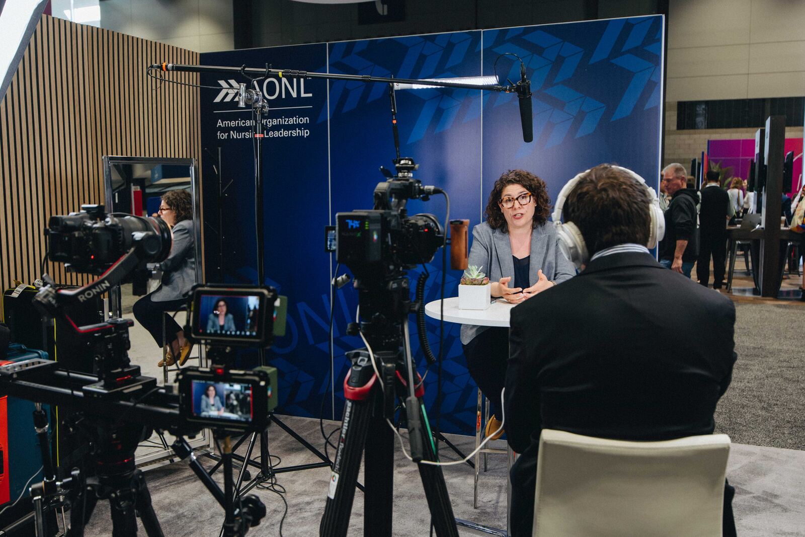 Video interview rig on a show floor